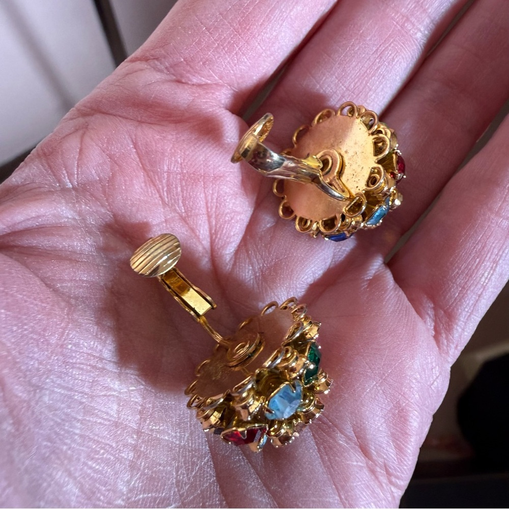 Vintage 1940s deco retro fruit salad Chech Crystal tutu cluster clip earrings - Picture 15 of 17
